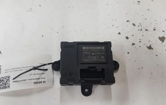 Volvo XC60 Door control unit/module 10022998
