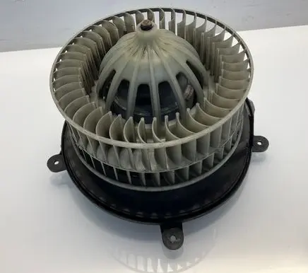 Mercedes-Benz E W211 Heater fan/blower A2308210251 2308210251