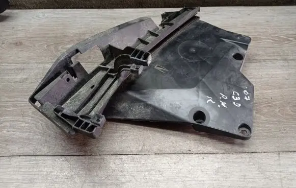 Volvo C30 Front door coupe exterior handle/bracket 08679985