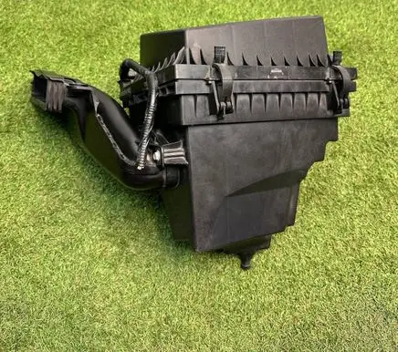 Ford Edge II Air filter box JG919661AA