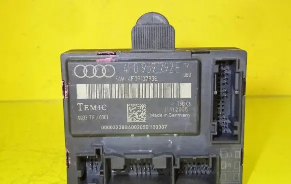 Audi A6 S6 C6 4F Door control unit/module 4F0959792E
