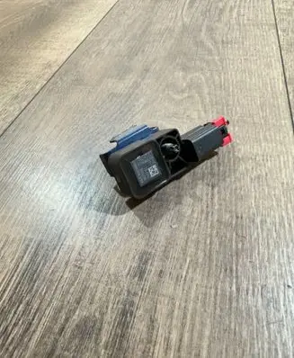 Opel Insignia B Airbag deployment crash/impact sensor 13509730 R1790803458