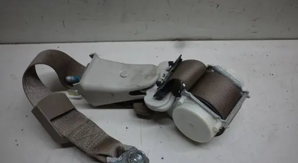 Chrysler Town u0026 Country V Third row seat belt P0ZV731L5AC