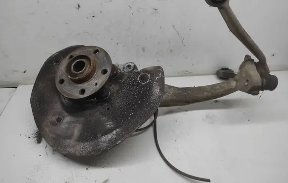 Audi A4 Allroad B8 Front wheel hub