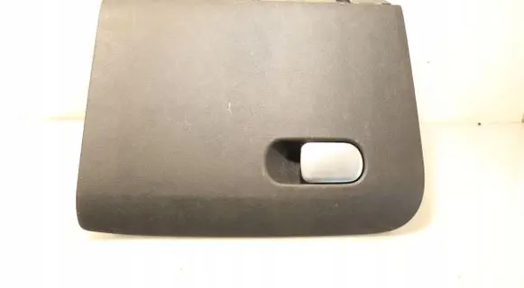 Citroen C3 Picasso Glove box