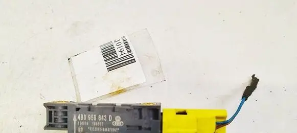 Audi A3 S3 8P Airbag deployment crash/impact sensor 4B0959643D