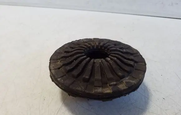 Audi A6 S6 C6 4F Front coil spring rubber mount 4F0412377D