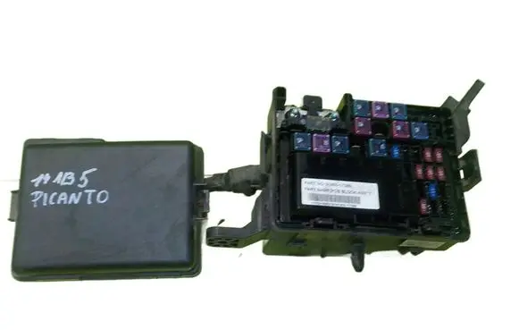 KIA Picanto Fuse box set 919501Y380 BEZPIECZNIKOW