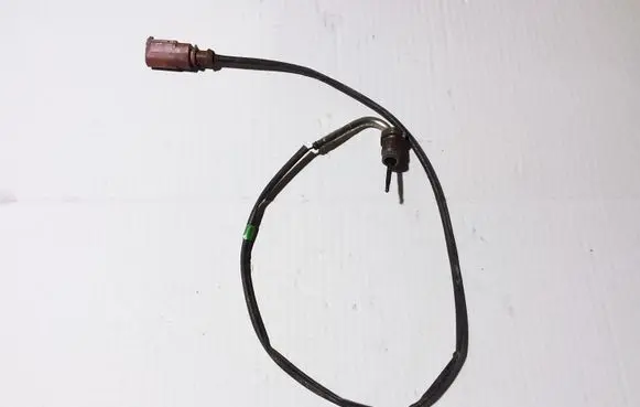Audi A3 S3 A3 Sportback 8P Exhaust gas temperature sensor 03L906088BH