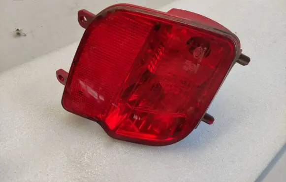 Peugeot 3008 II Rear fog light 9811718380