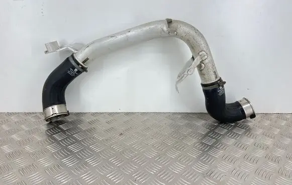 Volvo S90, V90 Intercooler hose/pipe 31370288 31657761 31657743