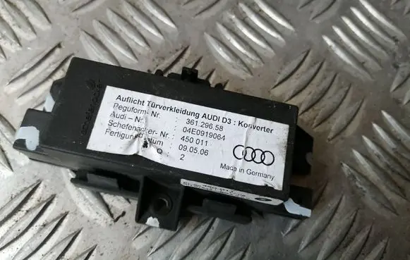 Audi A8 S8 D3 4E Door control unit/module 04E0919064