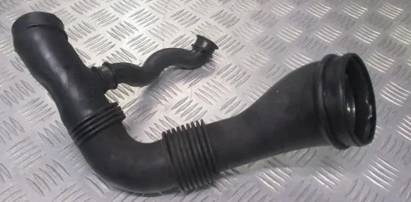Ford Focus Intake resonator 4M51-9A673-AD