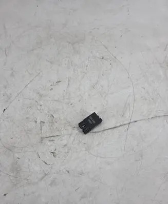 Mitsubishi Pajero Other relay E8T101 0607