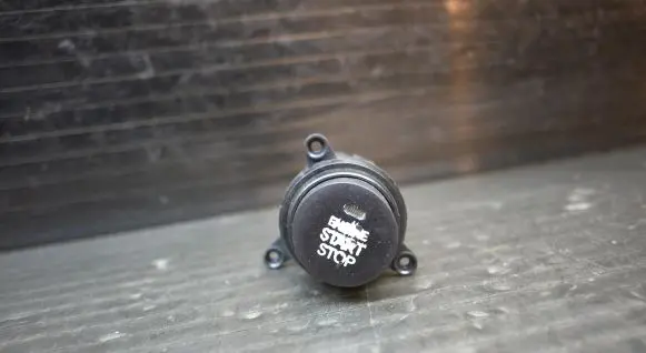 Hyundai ix35 Engine start stop button switch