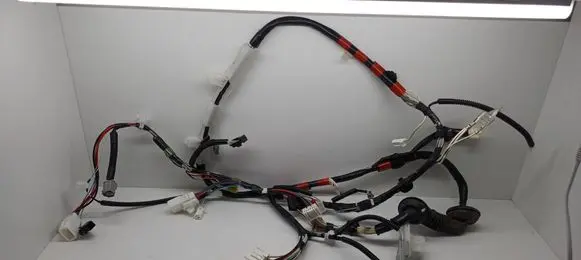 Toyota RAV 4 (XA40) Tailgate/trunk wiring harness 82184 8218442730B 8218442730