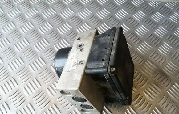 Audi A3 S3 8L ABS Pump 1J0907379Q 1J0614217E