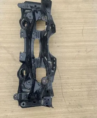 Subaru Outback (BT) Front subframe H3222DB