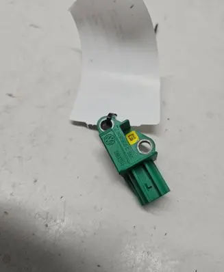 Audi Q7 4L Airbag deployment crash/impact sensor 1K0909606C