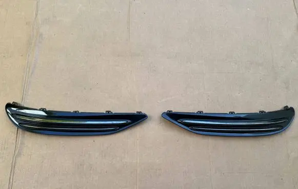 Mercedes-Benz EQS V297 Front bumper lower grill A2978856702 A2978856802