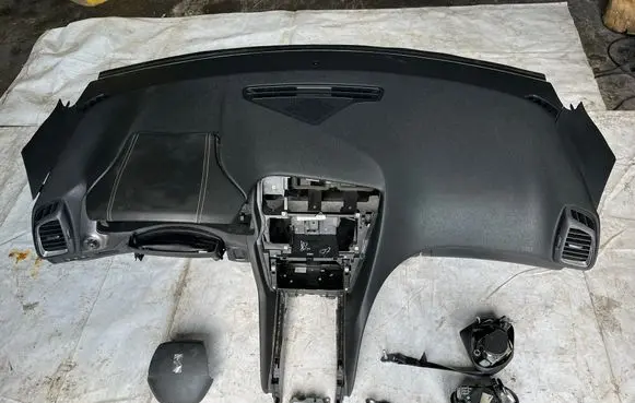 DS Automobiles 5 Dashboard 9803398780