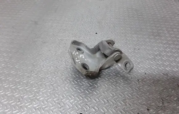 Subaru Forester SH Front door upper hinge
