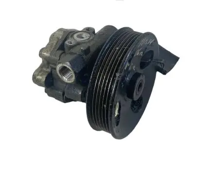 Hyundai Tucson JM Power steering pump 571002E200