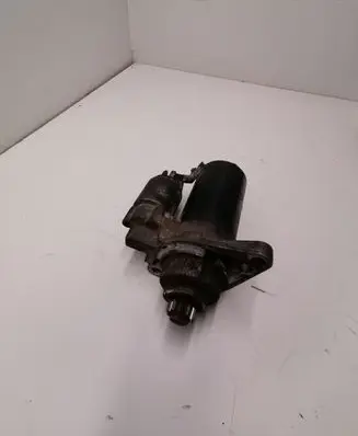 Volkswagen Caddy Starter motor