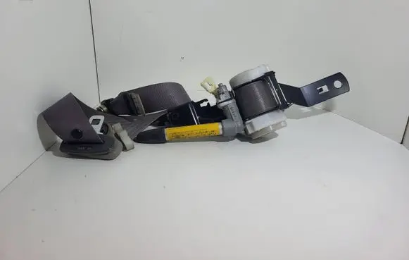 Nissan Almera Front seatbelt 0425012 225012 SB085N