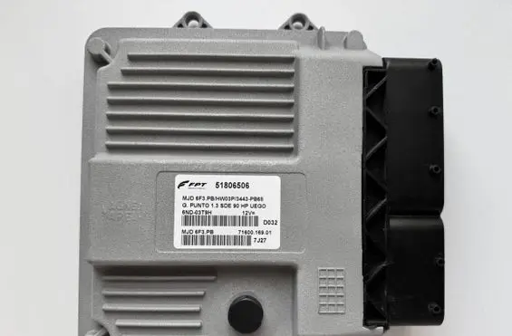 Fiat Grande Punto Engine control unit/module 51806506 MJD6F3PB