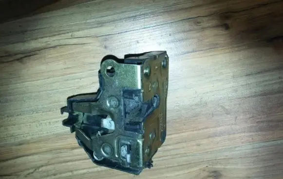 Renault Scenic I Rear door lock