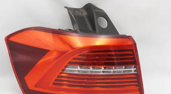 Volkswagen PASSAT B8 Rear/tail lights 3G9945207J 3G9945427B 3G9945207