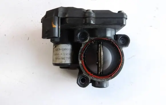 Nissan Qashqai Throttle valve H8201374868 9684198300