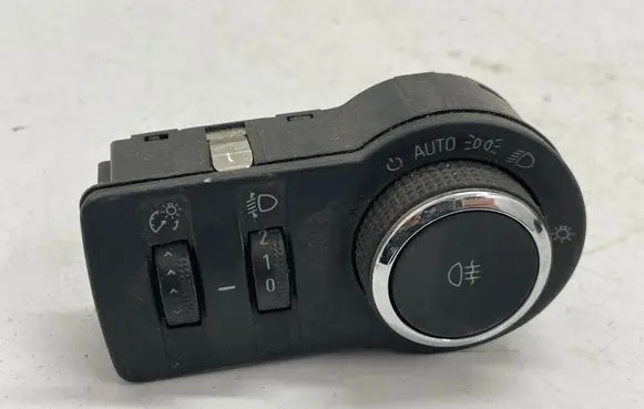 Opel Insignia A Light switch 23197913