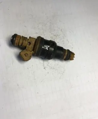 BMW 7 E32 Fuel injector 0280150714