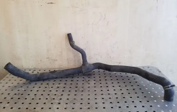 Volkswagen Transporter - Caravelle T4 Engine coolant pipe/hose 074121101H