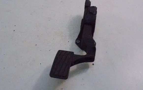 Suzuki SX4 Accelerator pedal position sensor 49400-79J90