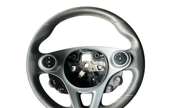 Smart ForTwo III C453 Steering wheel A4534600403 484002495R 34151219E