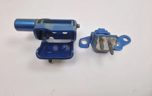 Renault Zoe Rear door hinge set 11716R