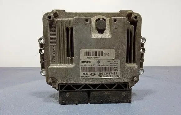 KIA Carens I Engine control unit/module ECU 39113-27485
