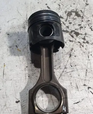BMW 5 E60 E61 Piston with connecting rod 0840BB