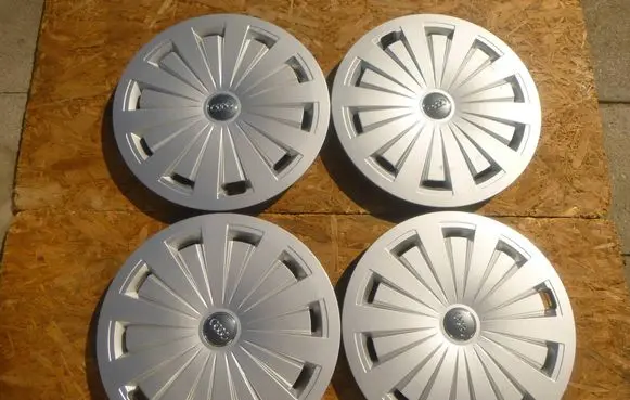 Audi A4 S4 B9 R16 wheel hub/cap/trim 8W0601147
