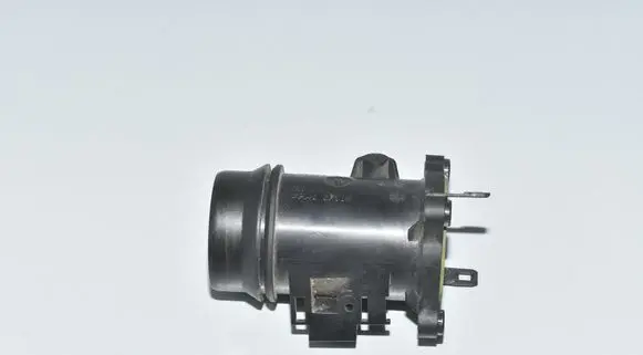 BMW 6 F06 Gran coupe Mass air flow meter 8519492 4744639