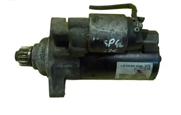 Mercedes-Benz A W176 Starter motor 0001153510 A6459060300
