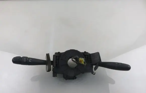Wiper turn signal indicator stalk/switch