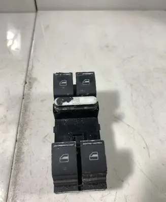 Volkswagen Golf V Electric window control switch 1K4959857