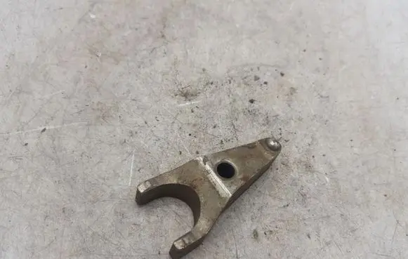 Toyota Auris 150 Fuel Injector clamp holder NOCODE