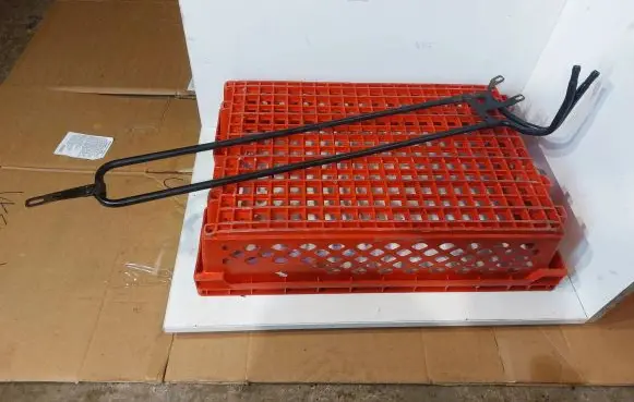 Audi A8 S8 D2 4D Power steering radiator 4D0422885E