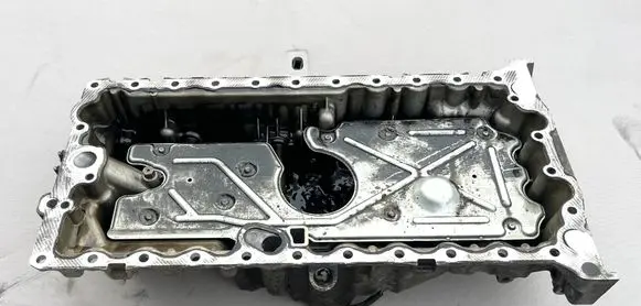 Volvo V70 Oil sump 31258206AA 31258206