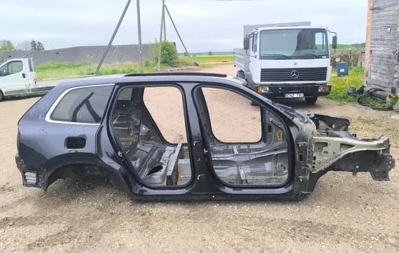 Volvo XC90 Body 